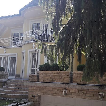 Pero Panzio Bed and Breakfast Debrecen Eksteriør billede