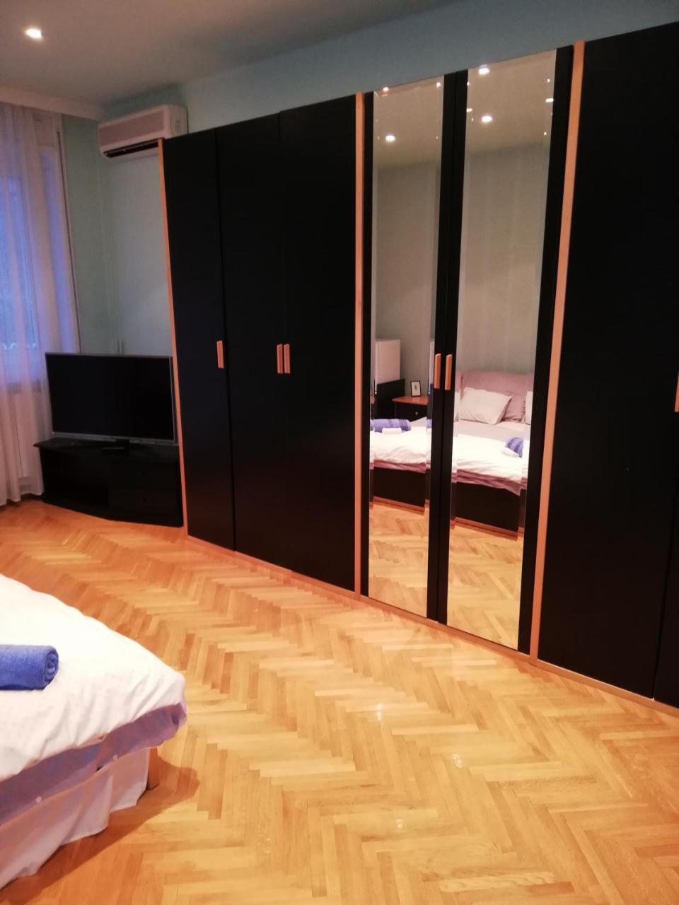 Pero Panzio Bed and Breakfast Debrecen Eksteriør billede